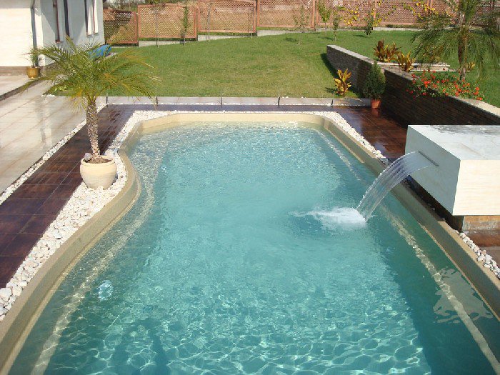 элитный бассейн Riviera словацкой фирмы compass pools